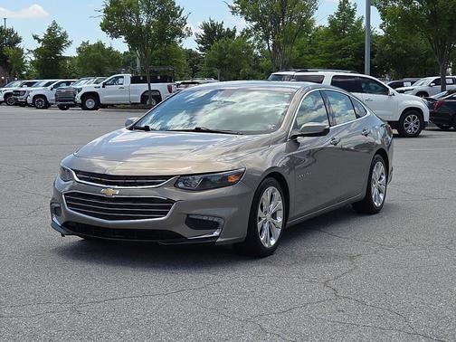 Pepperdust Metallic 2017 Chevrolet Malibu Premier