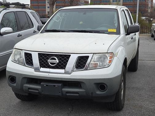 Glacier White 2017 Nissan Frontier S