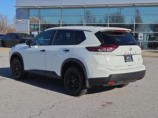 2024 Nissan Rogue S