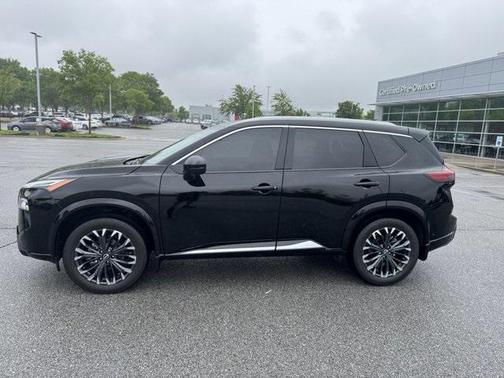 2024 Nissan Rogue Platinum
