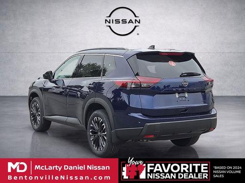 Deep Ocean Blue Pearl 2026 Nissan Rogue Dark Armor