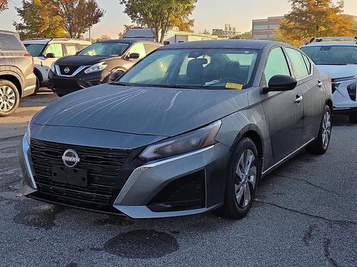 2024 Nissan Altima S FWD