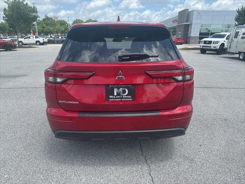 2022 Mitsubishi Outlander ES 2.5 2WD