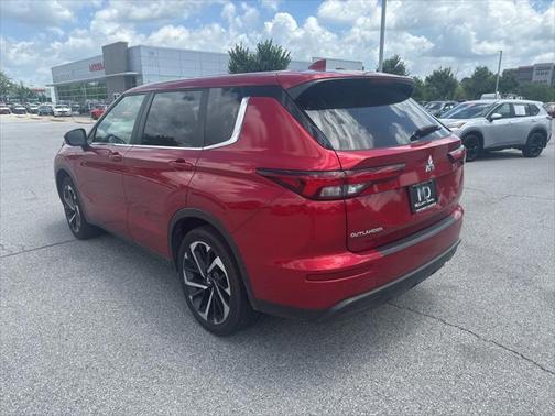 2022 Mitsubishi Outlander ES 2.5 2WD