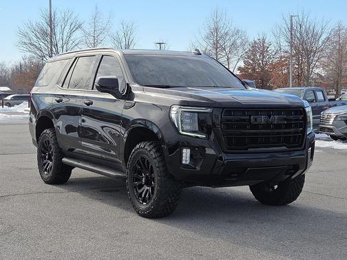 2021 GMC Yukon 4WD AT4