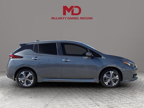 2022 Nissan Leaf SV PLUS 62 kWh