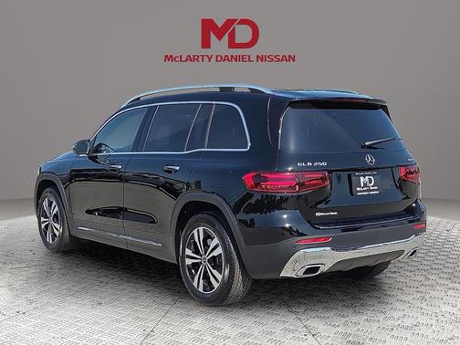 2025 Mercedes-Benz GLB 250 4MATIC