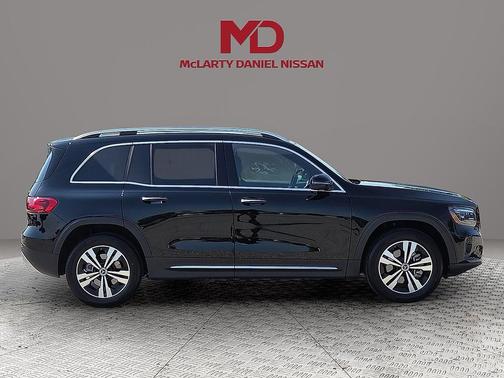 2025 Mercedes-Benz GLB 250 4MATIC
