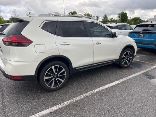 2019 Nissan Rogue SL