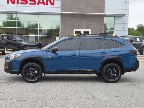 Geyser Blue 2025 Subaru Outback Wilderness