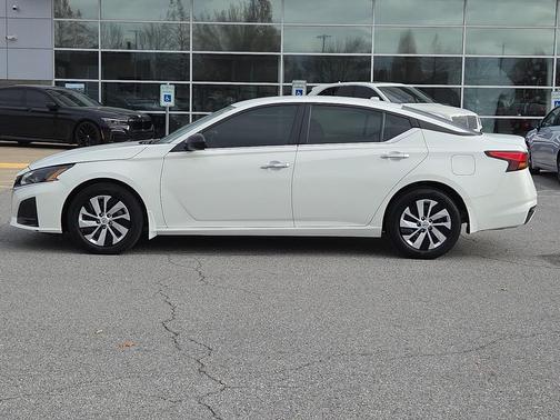 2024 Nissan Altima S FWD