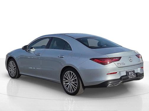 2025 Mercedes-Benz CLA 250 4MATIC