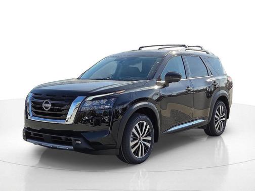 2025 Nissan Pathfinder Platinum 4WD