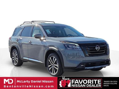 2025 Nissan Pathfinder Platinum 4WD
