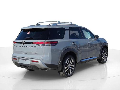 2025 Nissan Pathfinder Platinum 4WD