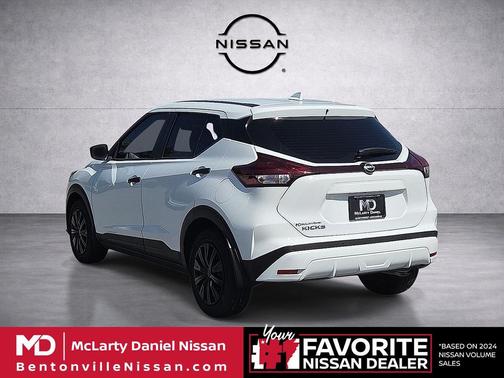 Fresh Powder 2024 Nissan Kicks S