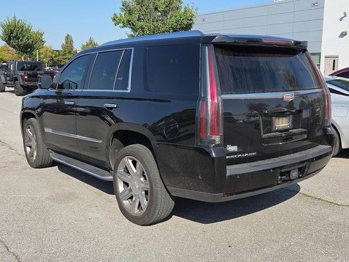 2020 Cadillac Escalade Luxury