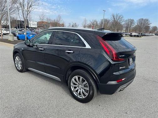 2023 Cadillac XT4 Premium Luxury