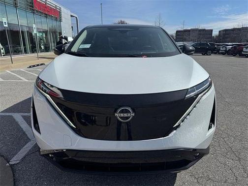 2025 Nissan ARIYA PLATINUM+