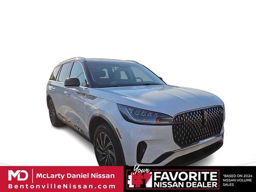 PRISTINE WHITE MET 3C 2025 Lincoln Aviator Premiere