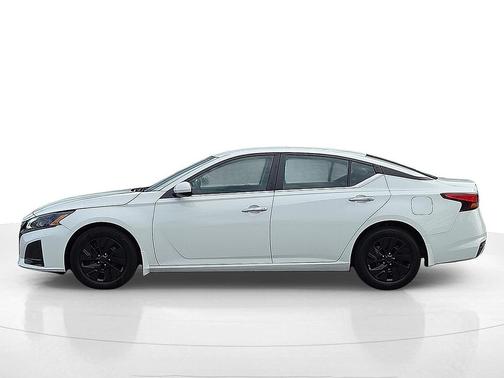 2023 Nissan Altima S FWD