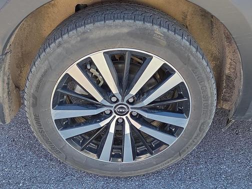 2023 Nissan Pathfinder Platinum 4WD