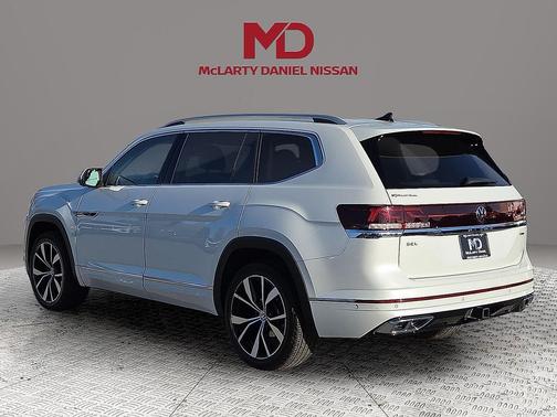 2024 Volkswagen Atlas 2.0T SEL Premium R-Line 4MOTION