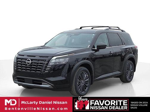 Super Black 2026 Nissan Pathfinder SL