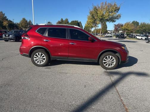 2019 Nissan Rogue SV