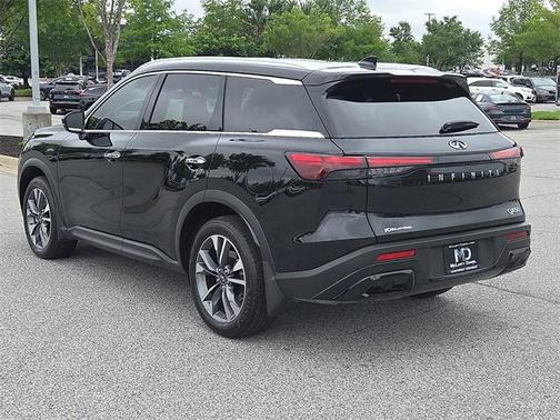 2024 INFINITI QX60 Luxe