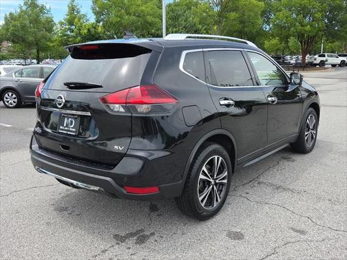 2020 Nissan Rogue SV
