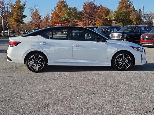 2024 Nissan Sentra SR