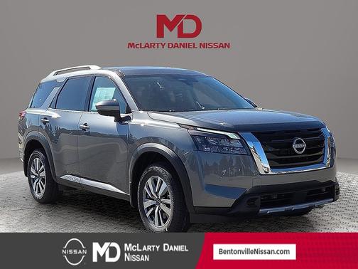 2025 Nissan Pathfinder SL 4WD