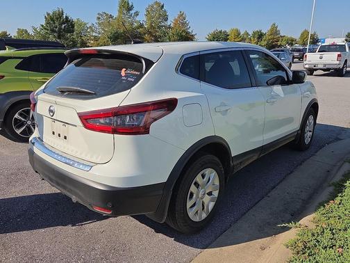 2020 Nissan Rogue Sport S
