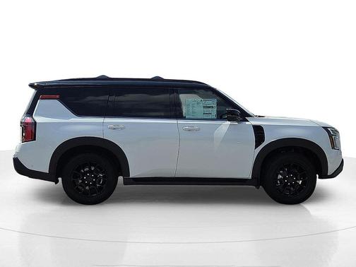 2025 Nissan Armada PRO-4X 4WD