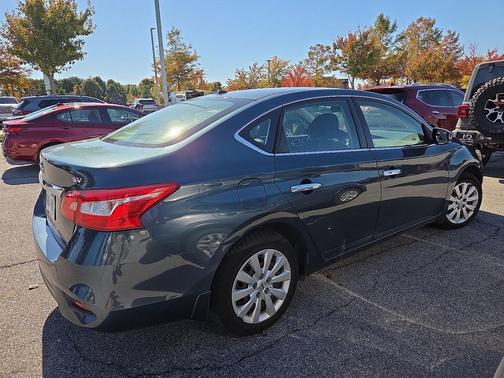 2017 Nissan Sentra SV