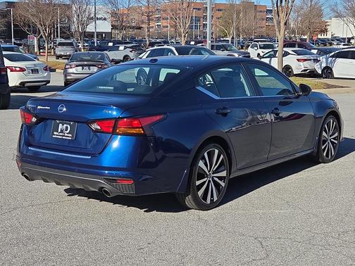 2020 Nissan Altima SR FWD