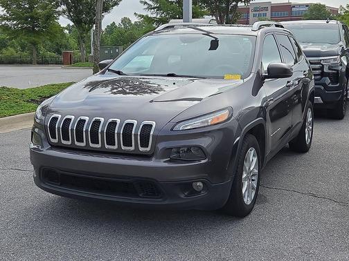 Granite Crystal Metallic Clearcoat 2018 Jeep Cherokee Latitude Plus
