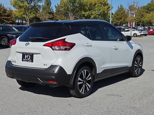 2020 Nissan Kicks SV