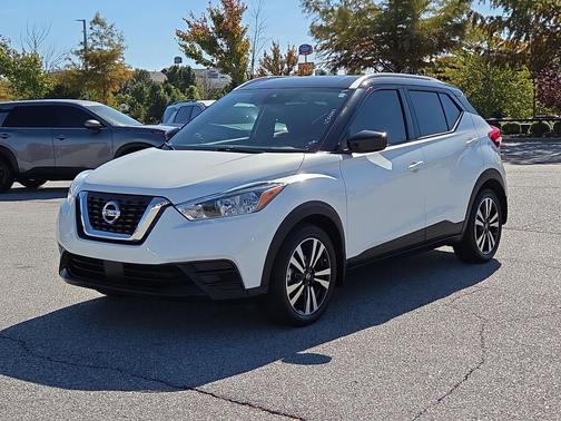 2020 Nissan Kicks SV