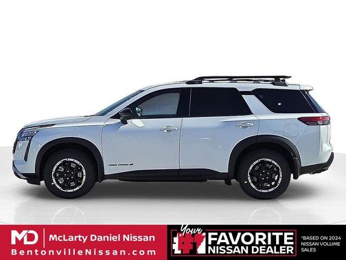 Everest White Pearl Tricoat 2026 Nissan Pathfinder Rock Creek