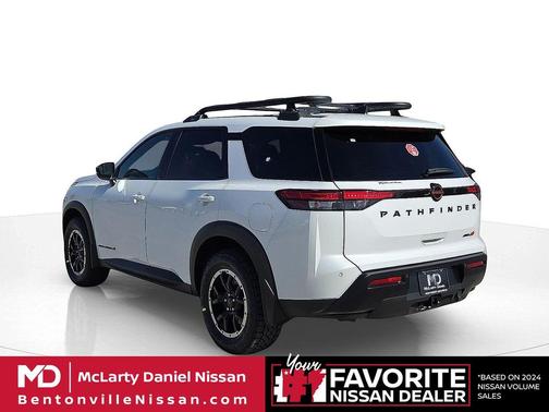Everest White Pearl Tricoat 2026 Nissan Pathfinder Rock Creek
