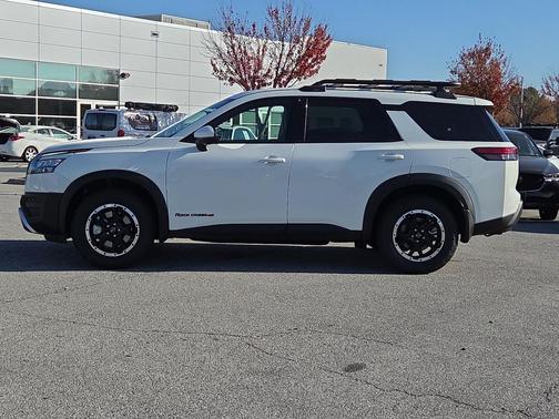 2025 Nissan Pathfinder Rock Creek 4WD