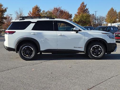 2025 Nissan Pathfinder Rock Creek 4WD