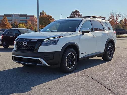 2025 Nissan Pathfinder Rock Creek 4WD