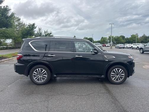 Super Black 2022 Nissan Armada SL 4WD