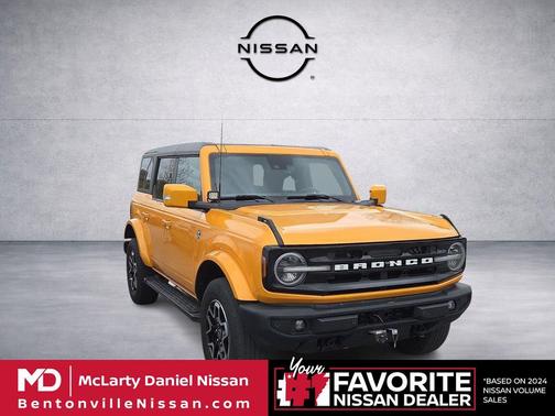 CYBER ORANGE MET TRI-COAT 2022 Ford Bronco Outer Banks