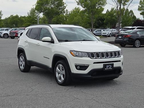 White Clearcoat 2018 Jeep Compass Latitude
