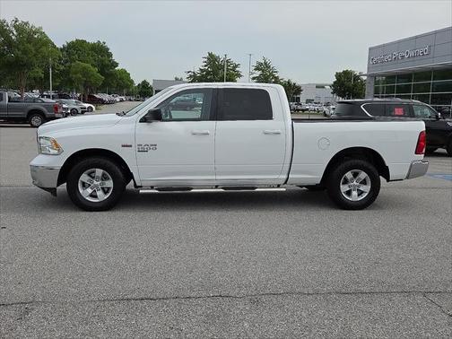 2019 RAM 1500 SLT