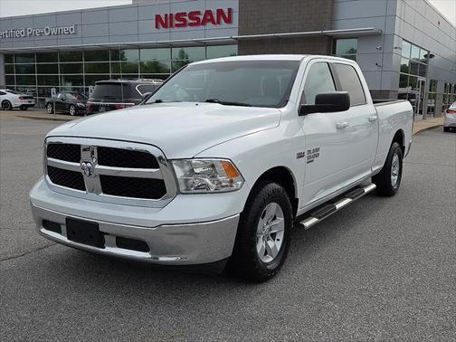 2019 RAM 1500 SLT